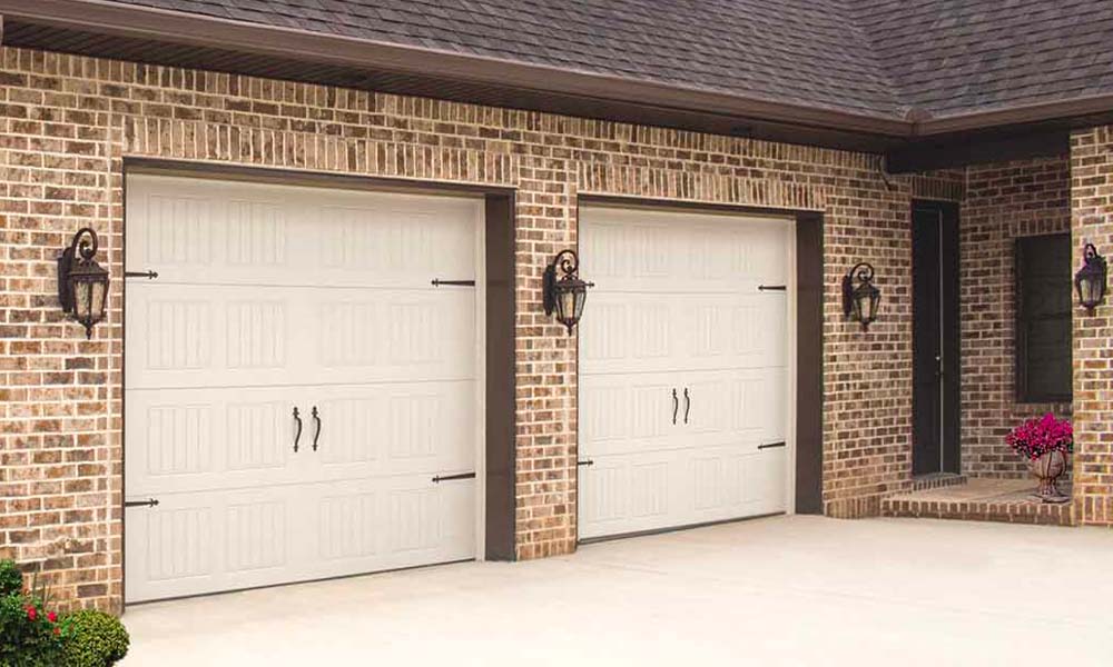 Traditional garage doors from Wayne Dalton.