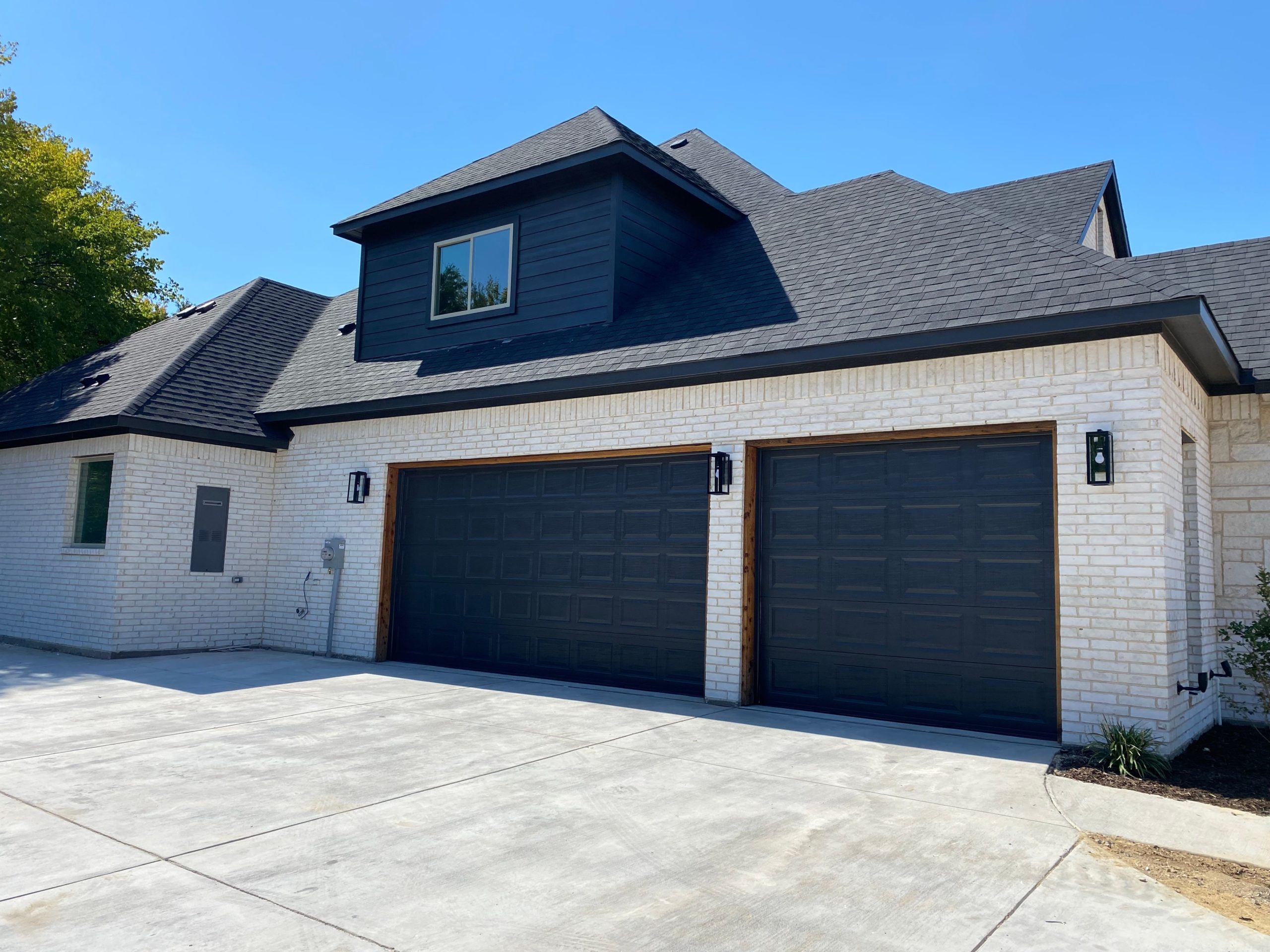 amarr lincoln garage door painted balck