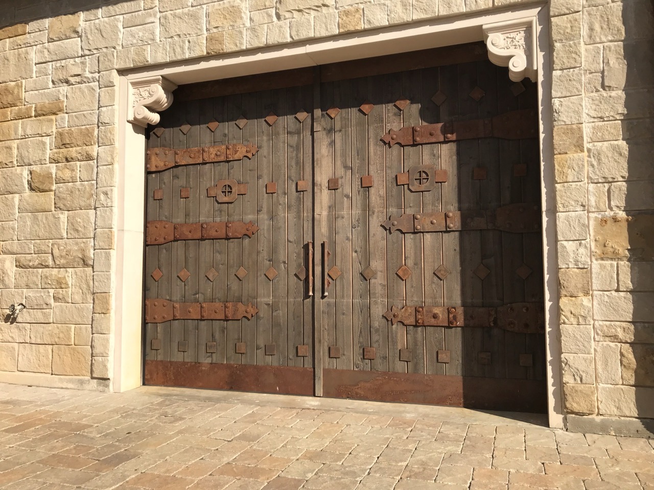 10x8 distressed cedar garage door with rusted hardware