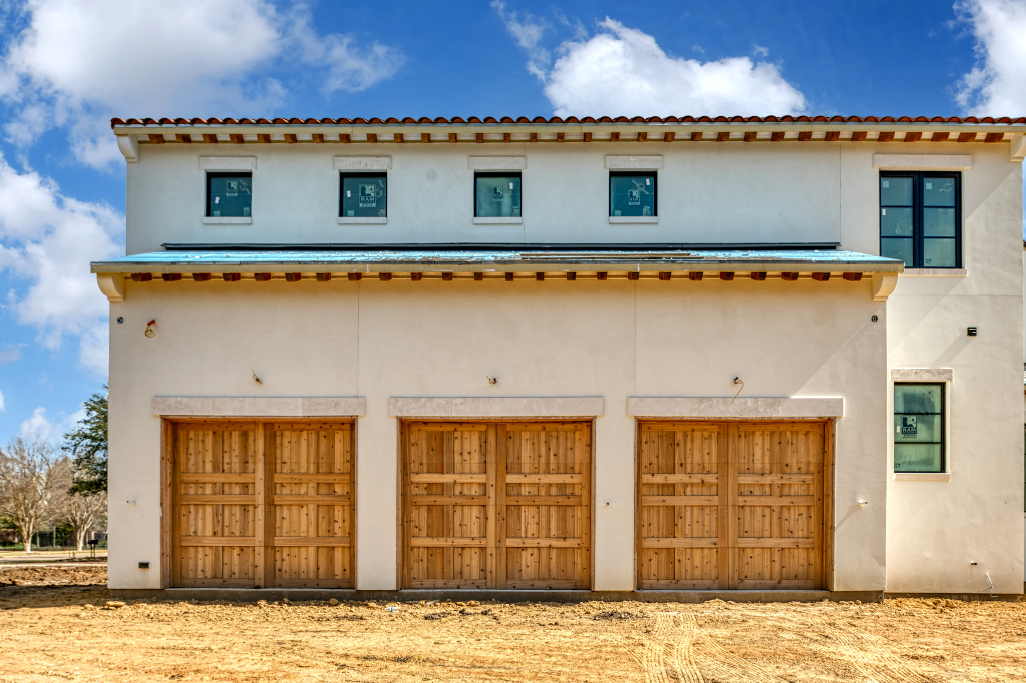 9x8 cedar wood garage doors 00004